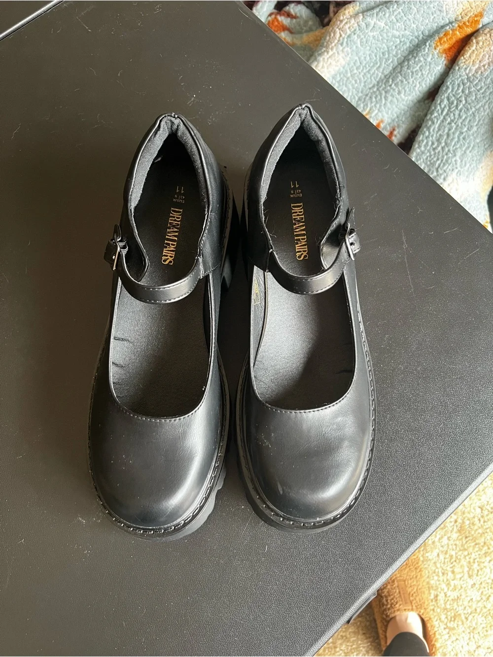 Dream Pairs classic black